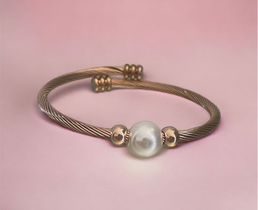 Pearl Bracelet